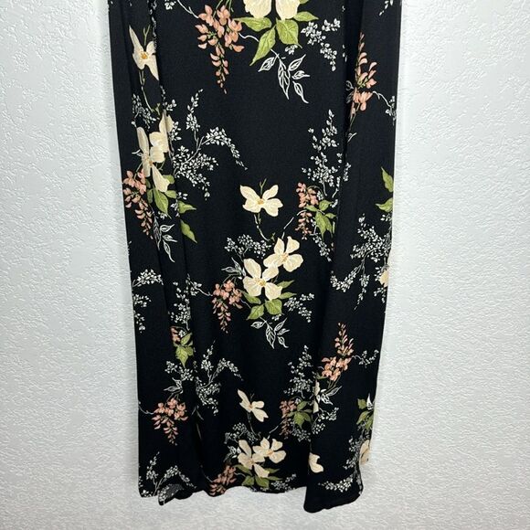 NWT Reformation Lacey Smocked Sleeve Dress Isabella Size 0 - Picture 6 of 16